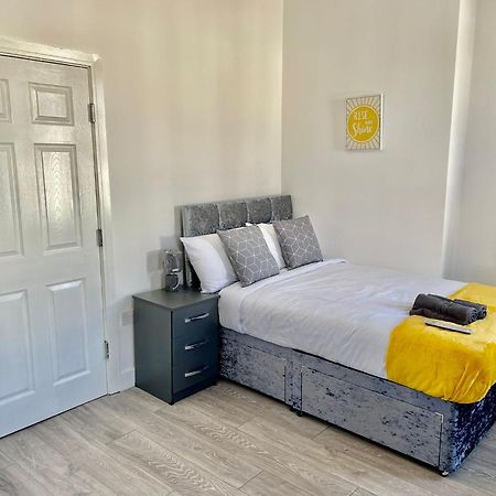 Cheerful 1 Bed Apartment Cardiff City Centre - Penarth Rd חדר תמונה