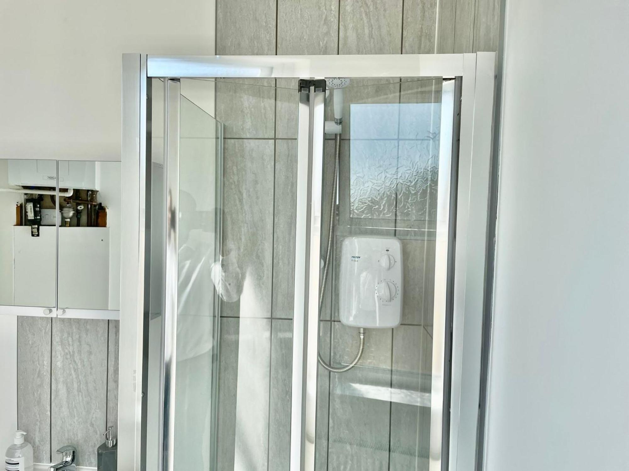 Cheerful 1 Bed Apartment Cardiff City Centre - Penarth Rd מראה חיצוני תמונה