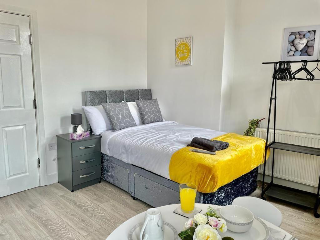 Cheerful 1 Bed Apartment Cardiff City Centre - Penarth Rd חדר תמונה