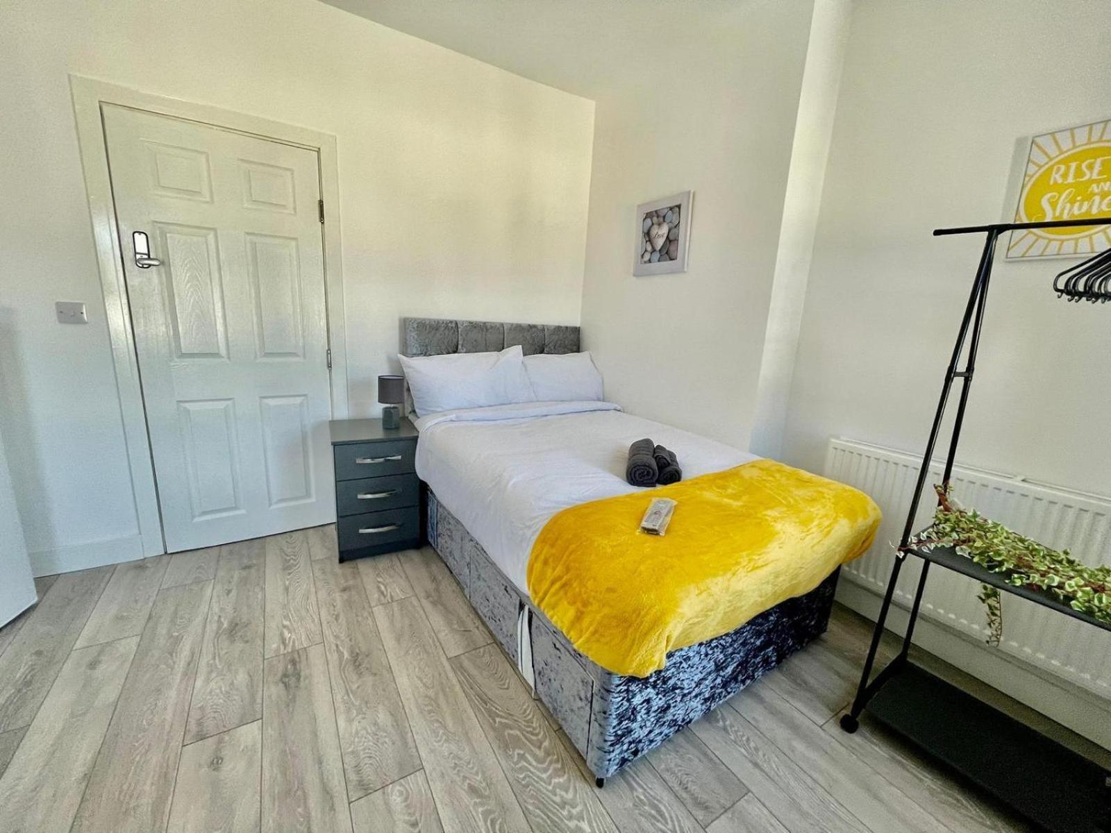 Cheerful 1 Bed Apartment Cardiff City Centre - Penarth Rd חדר תמונה