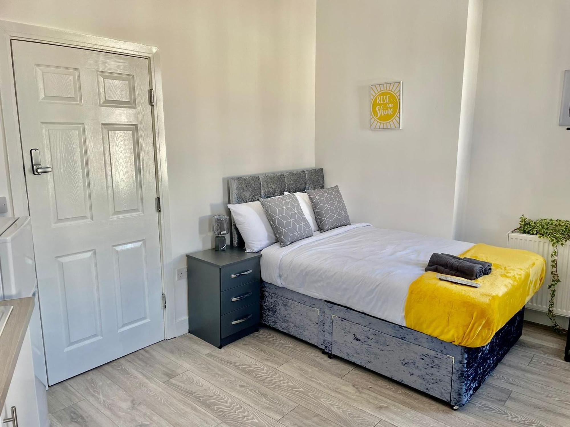 Cheerful 1 Bed Apartment Cardiff City Centre - Penarth Rd חדר תמונה